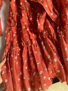 Beautiful Dress 🧡
