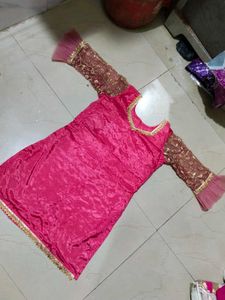 Elegant redish Garara with golden embroidery