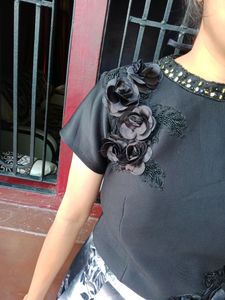 Crop Top With Skirt