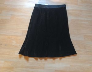 Elegant Black Velvet Skirt