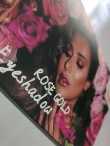 Rose Gold Eyeshadow Palette