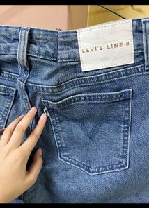 Levis Jeans