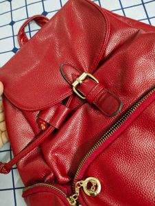 Stylish Backpacks With Multiple Zipper Pocket.