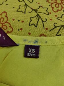 Avaasa Yellow Sequenced Kurti