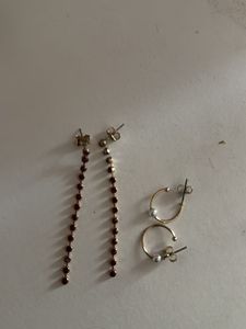 Gold Tone Earring Set