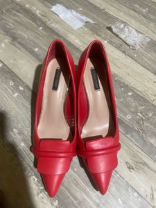 Aaron Fairy Heels