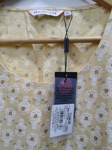 BRAND NEW YELLOW KURTA XXL