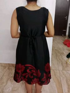 2 sleeveless Frock Set For Womens