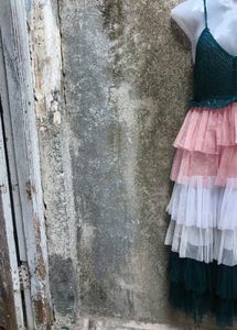 V. GORGEOUS FLARED PARTY DRESS