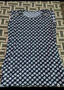 Black &amp; White &#34;Be You Tiful&#34; Top Combo 5