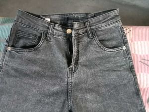 Black slim fit jenes