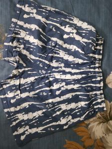Women&#39;s Printed Shorts Bundle - Casual Style! ✨💤