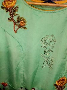 Floral Kurta 💚