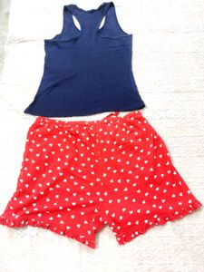 Women Shorts with contrast top✨