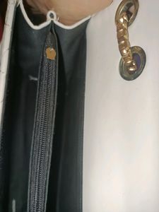 Beige White Sling Purse With Golden Chain