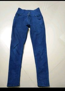 *Combo Jeans* Fitted Jeans Actually Size Is 28 But It Fitted So Now It Is 26