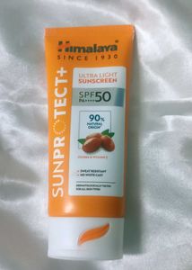 Himalaya Vitamin C Face Serum+ Sunscreen