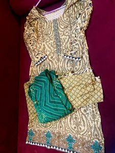 Pakistani Suit