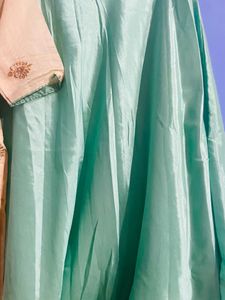 Kurta-Skirt With Banarasi Dupatta Set