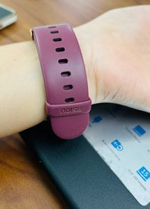 SMART WATCH Noise