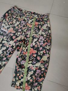 3/4 Cotton Floral Capri Women