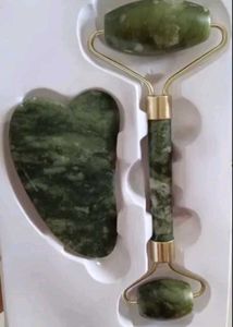 Gua Sha Stone&amp; Jade Roller