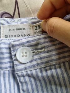 Giordano Striped Slim Shorts