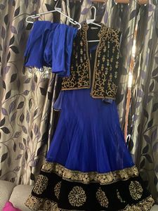 Anarkali Suit Set With Embrodid Jacket
