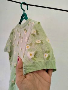 Floral Top - Pastel Green