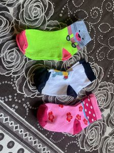 Girls 🧦 Socks