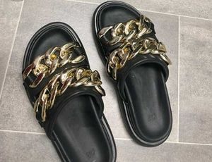 New H&M Trendy Flats For Outwear