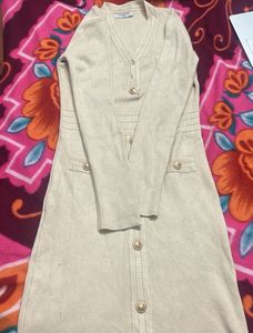 Elegant Button-Down Midi Dress