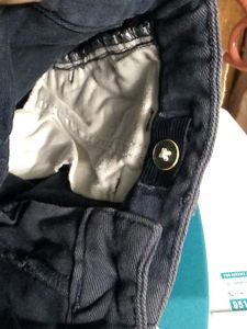 UNITED COLOURS OF BENETTON BOYS BLUE SHORTS.