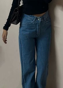 Straight Fit Denim 💙