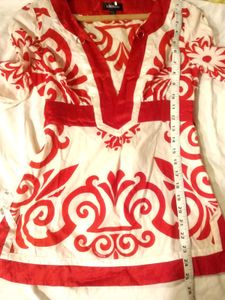 bebe Beautiful Top