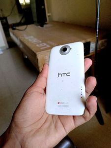 HTC One X