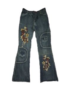 EMBROIDERED BELL BOTTOM JEANS