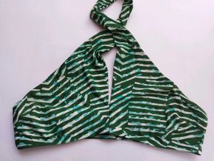 tie-up crop top