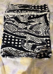 Beautiful Black &amp; White Tube Top