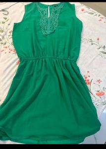 Harpa Green Colour Dress Sleeves 🌸✨✨✨