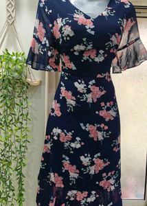 beautiful floral dress ,size M/L