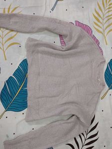 Cozy Knit Pullover Sweater with Shine