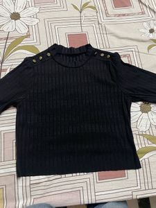 Women Black Top