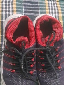 🧦👟shoes With Socks