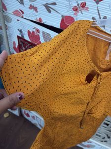 Mustard Top