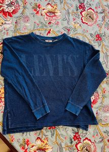 Levi&#39;s Long Sleeve Sweatshirt