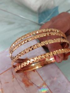 Set of 4 Gold Bangles