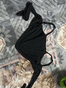 Black Sleeveless Top