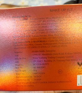 Colorful Eyeshadow Makeup Palette