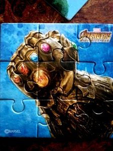 Avengers Falcon 9-Piece Puzzle